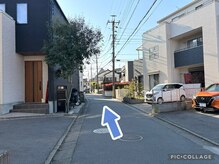 クレドジョワ(CL’E DE JOIE)/住宅街を道なりに進む