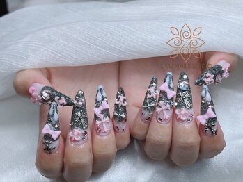 ウメネイルスタジオ(UME NAIL STUDIO)/長さだしやり放題×つけ放題