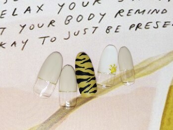 ネイルライフ(NailLife)/トラ柄ネイル