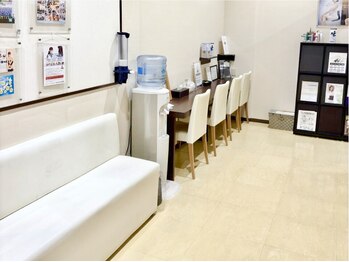 げんき堂整骨院/げんき堂鍼灸院 イオンモール秋田/☆待合ソファ☆