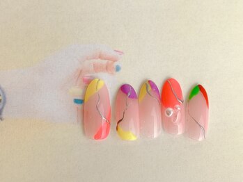 ネイルサロン&スクール ジーナ(GINA)/8月定額トレンドアート