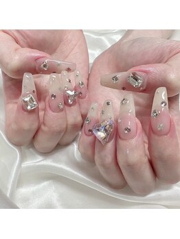 ビジューネイル