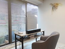 アンダーフェリス ビマユ(UNDER feliz×BIMAYU)