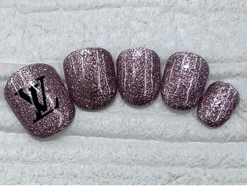 ハニービービー(Honey Bee Bee)/ピンクラメネイル