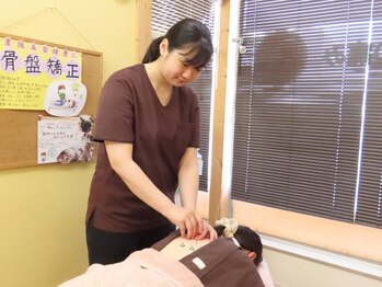 カラーズ(colors)の写真/【完全個室/駅近】東洋の”巡り”と西洋の”整え”を組み合わせ原因の根本を追究!人目を気にせず施術を堪能