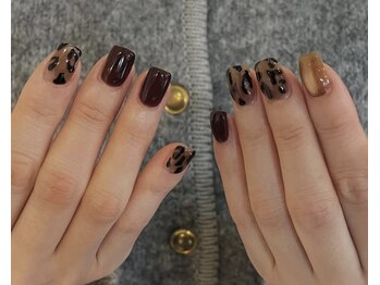 リロウ(relow)の写真/繊細なアートはエリアトップクラス！手描きのニュアンスネイルが大人気♪自爪に優しいパラジェル導入♪