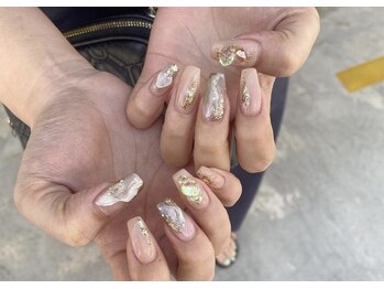 レイ 北谷店(REY)/