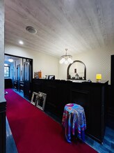 シャムス(SHAMS)/お店の顔カウンター