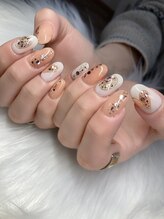 サフィールネイルサフィールネイル(Saphir nail)/押花×ハートネイル