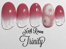 ネイルルーム トリニティ(Nail Room Trinity)/150種類以上選べるアート付