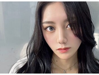 ミロバイキング 枚方2号店(Milo by king)の写真/骨格や眉の形をみて最適なデザインに！本来の眉の形を生かし、立体感のある美眉を実現！素肌に自信♪
