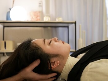 アリビナス(alivinus)の写真/【話題の神経整体◎】長時間のデスクワークやスマホでお疲れの目元にしっかりアプローチ◎眠りの質も向上!