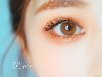 ビーラッシュ 町田本店(B'Lash)の写真/【LED専門店×エクステ×パーマ】LEDフラット120本8,500円★エクステ×パーマでワンランク上のお目元へ♪