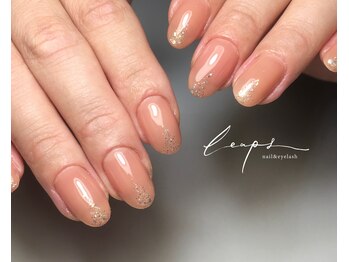 リープス ネイルアンドアイラッシュ(leaps)/