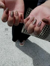 ブラウンネイル