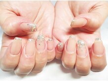 丁寧なカウンセリングと施術であなたの理想の指先へ！