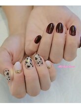 ローズ56(Rose56)/ホワイトべっ甲ネイル