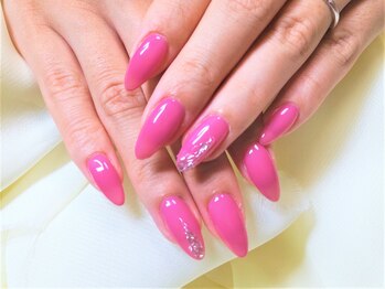 ジョリ ネイルズ(Jolie nails)/