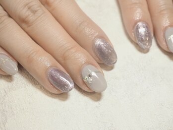 B's amor 大府店 Nail design