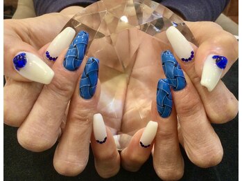 ロココ ラブリヤ ネイル 安城店(Rococo Lovelya Nail)