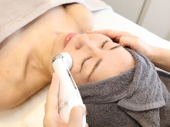 メゾン ミニョンヌ(maison mignonne)/4.毛穴エクストラクションコース