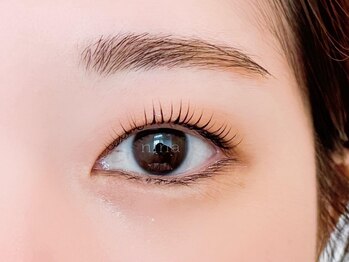 ニーナ 銀座 有楽町(nina)の写真/【アミノ酸まつげパーマ】でハリ・コシ・ツヤのある健康的なまつげに♪ まつげケアを施術中から◎銀座