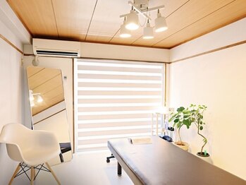 アリビナス(alivinus)の写真/完全個室×神経への深いケア。心身の緊張を解き、あなた専用の《癒し空間》へ◎