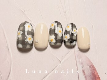 ルナネイルズ(Luna nails)/