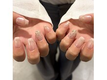 ディー ネイル アイラッシュ ヤバ(DEE nail×eyelash yaba)/b-13 90分アートフリー