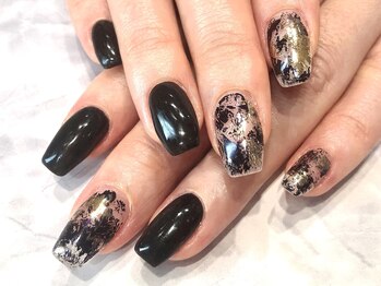 ネイルサロン オー(Oh!)/ホイルネイルで秋ネイル