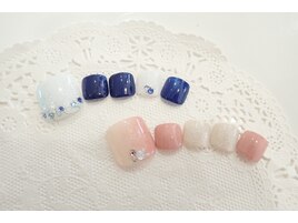 フットネイルデザイン