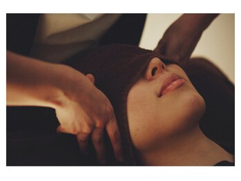 サロンドシャルム(Salon de charme)/お日にち限定!ドライヘッドスパ