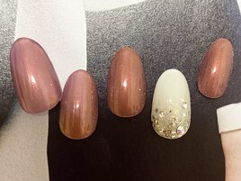 【オーロラホロラメネイル】