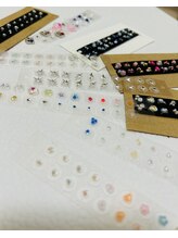 リュクスボックス(luxe box)/耳つぼジュエリー