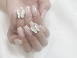 春ピンク×蝶々ネイル