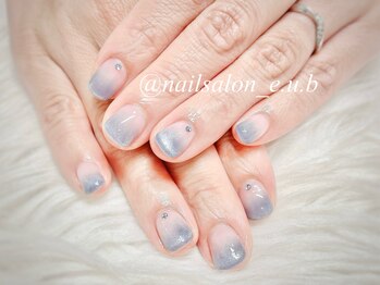 イーユービー(E.U.B)/グラデーションネイル