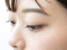 ハーブピーリングの肌質改善で毛穴レス&美白でお悩み解消！