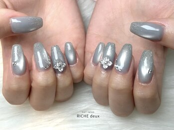 リッシュ ドゥ(RICHE deux)/マグネット×ラメグラデーション