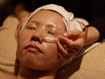 スパアンドエステ リラ 一宮店(Liras)/毛穴洗浄・角質除去コース