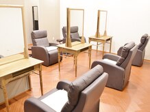 マール そごう千葉店(MAHR)/施術ベッド