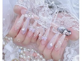 ロングネイル 痛ネイル 推し