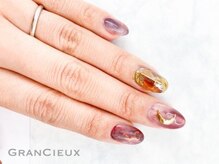クアトログランシュ 青葉台(QUATRO×GranCieux)/大人可愛いニュアンスネイル