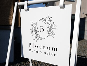 ブロッサム(Blossom)/看板