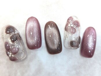 フラワーネイル