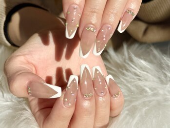 アートフレンチネイル