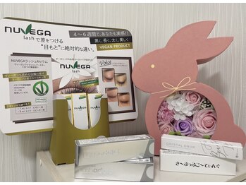 Eye salon Four-leaf 大和田店/美容液にも力を入れています★