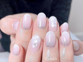 シンプルアートのseasonネイル