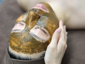 Lunoa.の写真/ハーブピーリングは剥離しないタイプで痛みもほぼなく、ダウンタイムもないのが嬉しいポイント◎