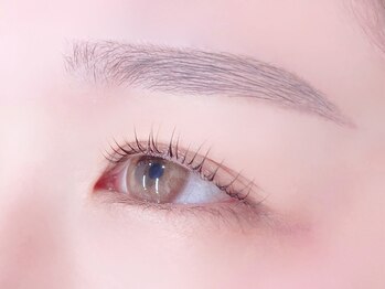 エサージュ 大宮店/眉スタイリング・まつパ/中別府