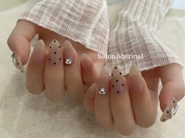大人気☆ドットネイル